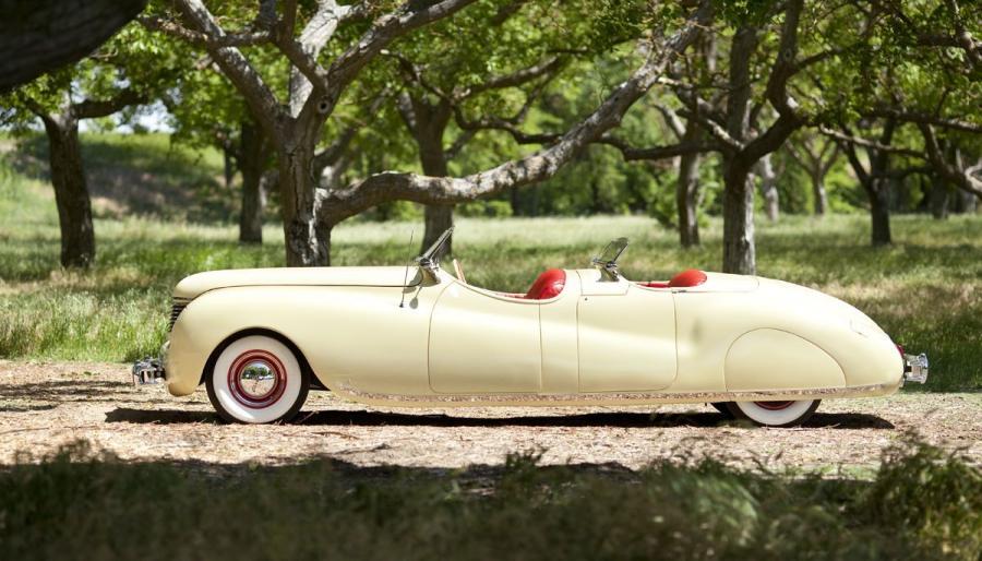  Chrysler Newport Dual Cowl Phaeton LeBaron 1941 года  (фото 2 из 3)